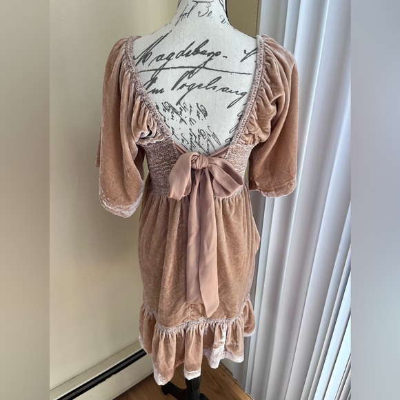 Free People Dried Currant Velvet Easy To Love Mini Dress Size M - Picture 3 of 3